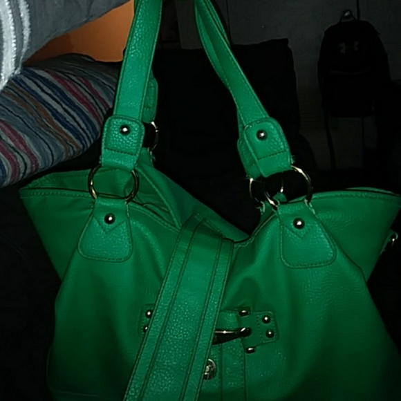 My hand b - Picture 1 of 4